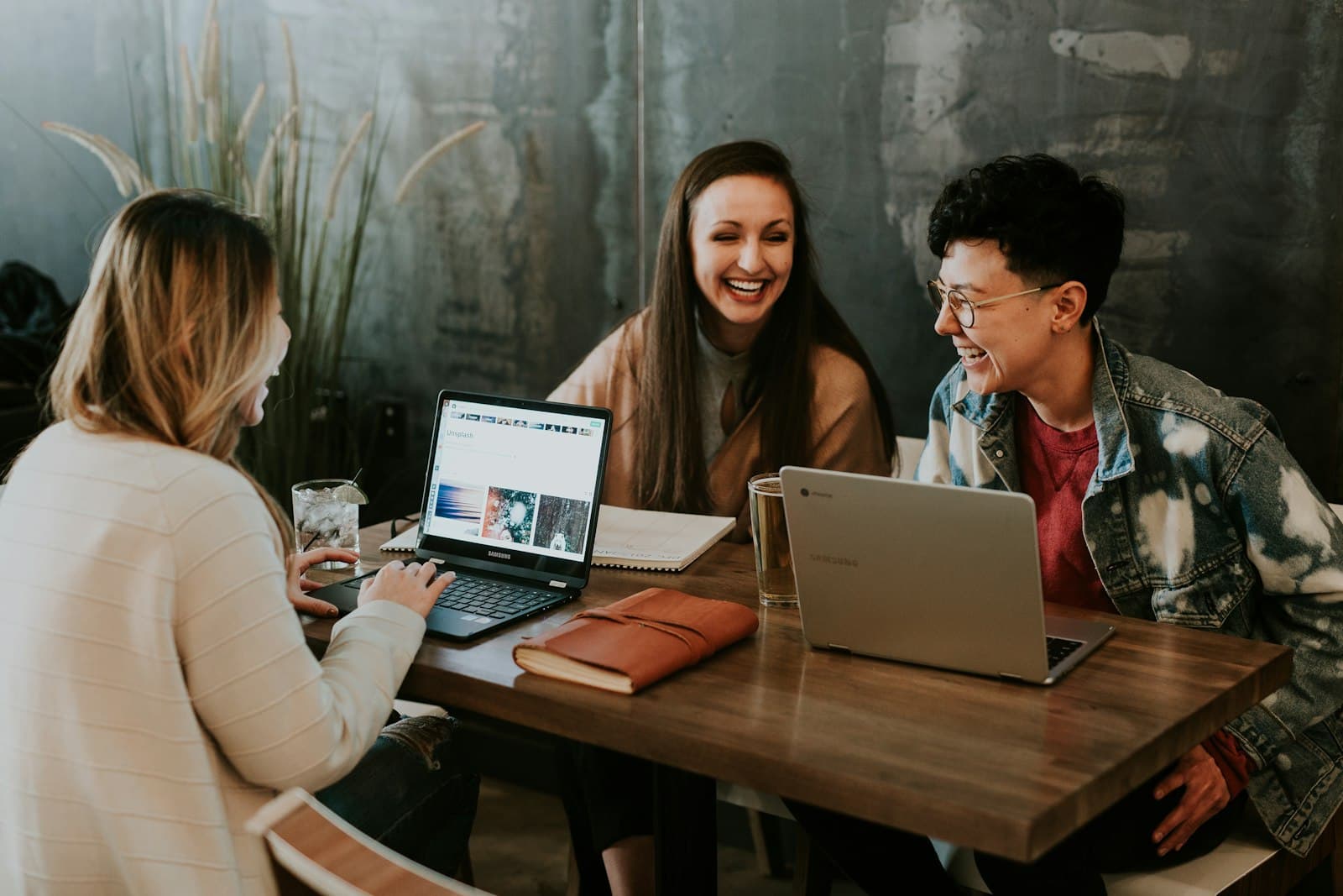Spoken English and exam prep for IELTS, TOEFL & PTE — built for students heading abroad.